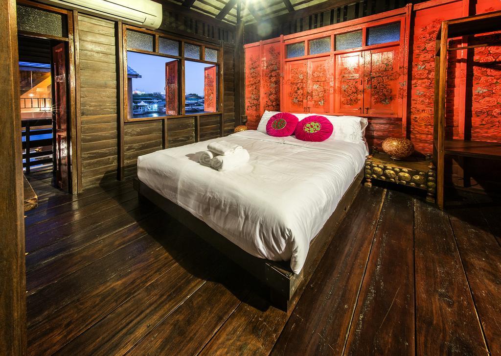 Double Room with Balcony (Flowery) - Non-Smoking