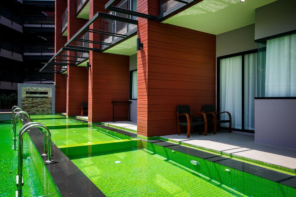 Premier Double or Twin Room Pool Access