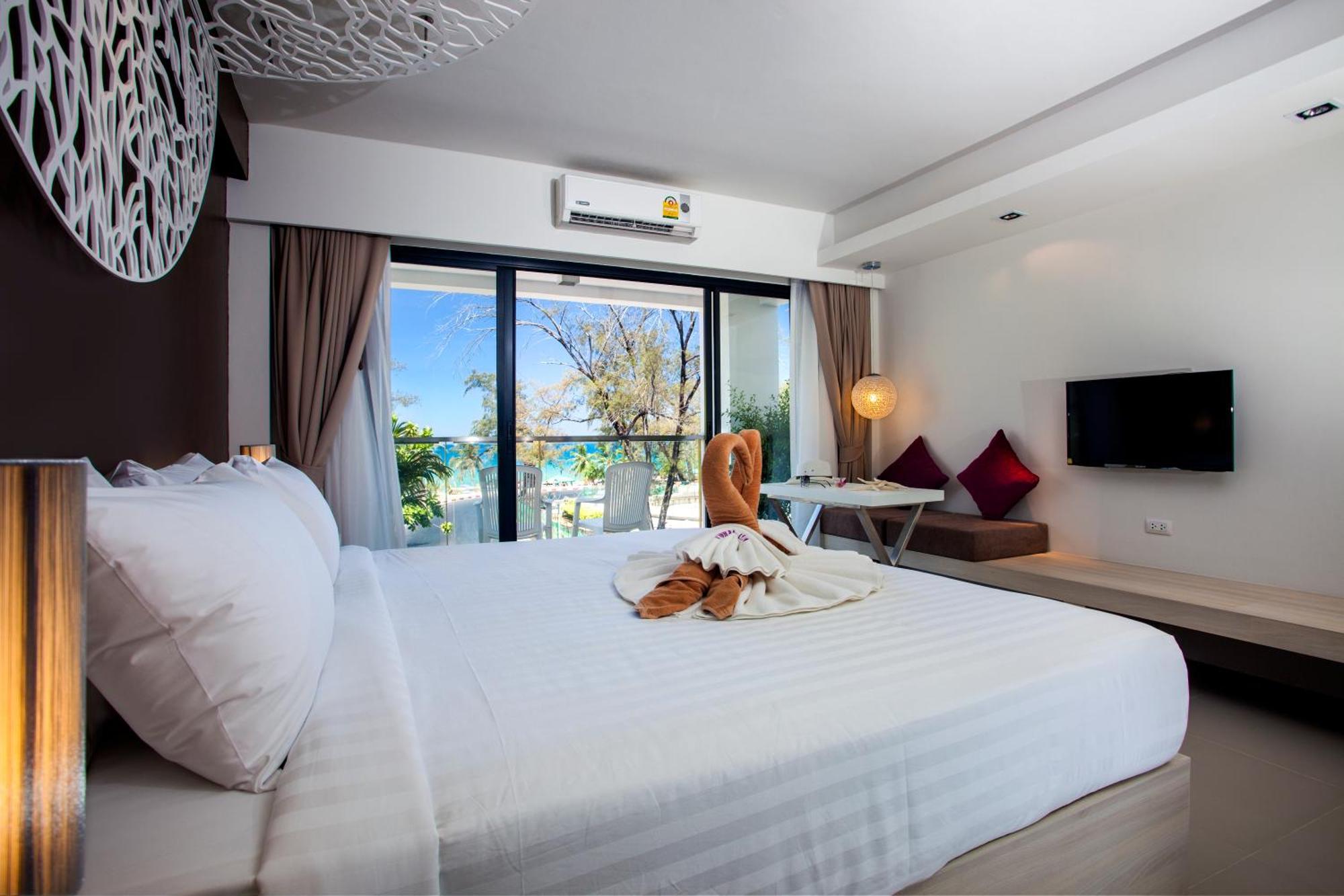Coral Deluxe Double Room Sea View