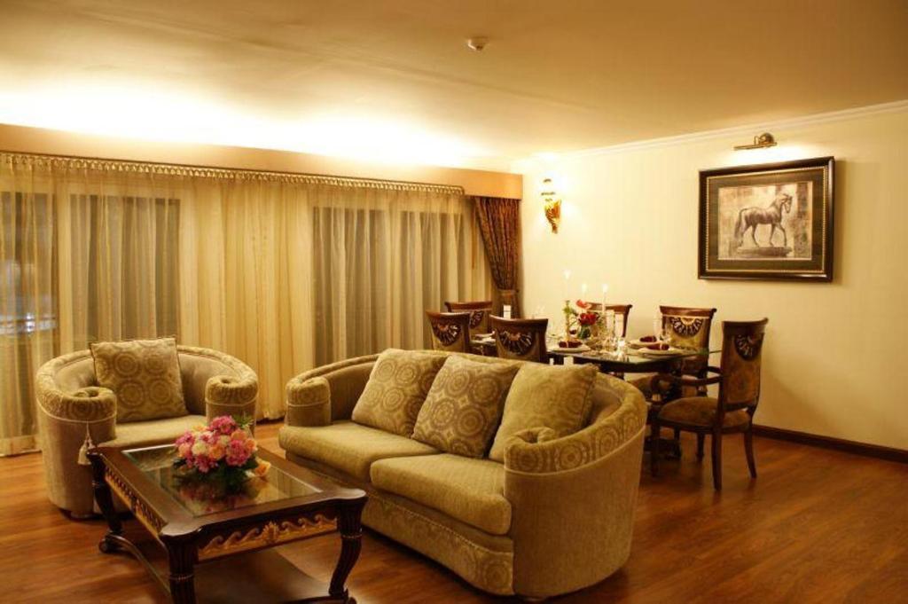 Deluxe Two-Bedroom Suite