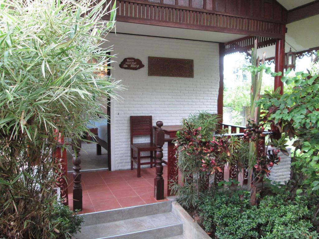 Bungalow Twin Room