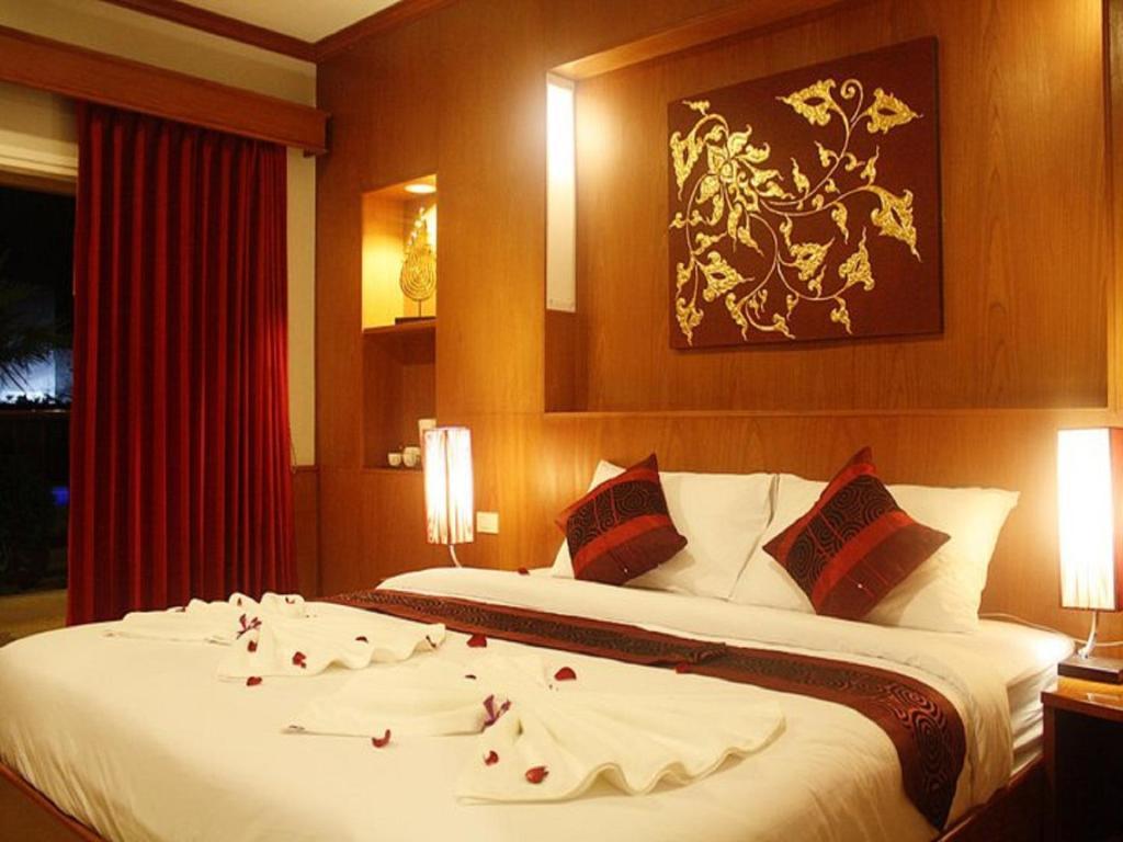 Deluxe Double or Twin Room