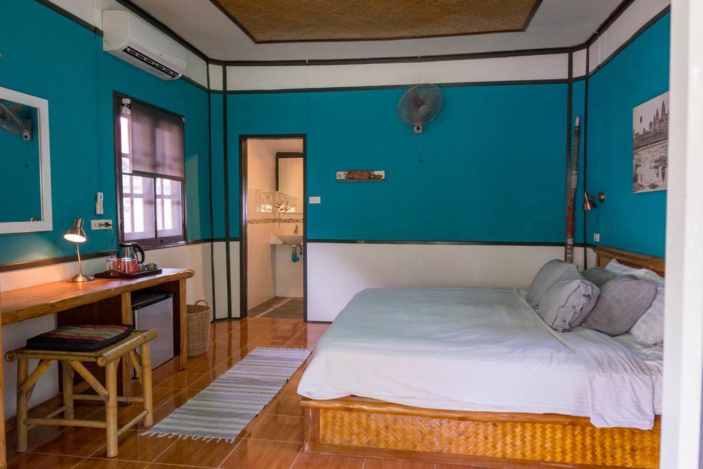 Deluxe Bungalow