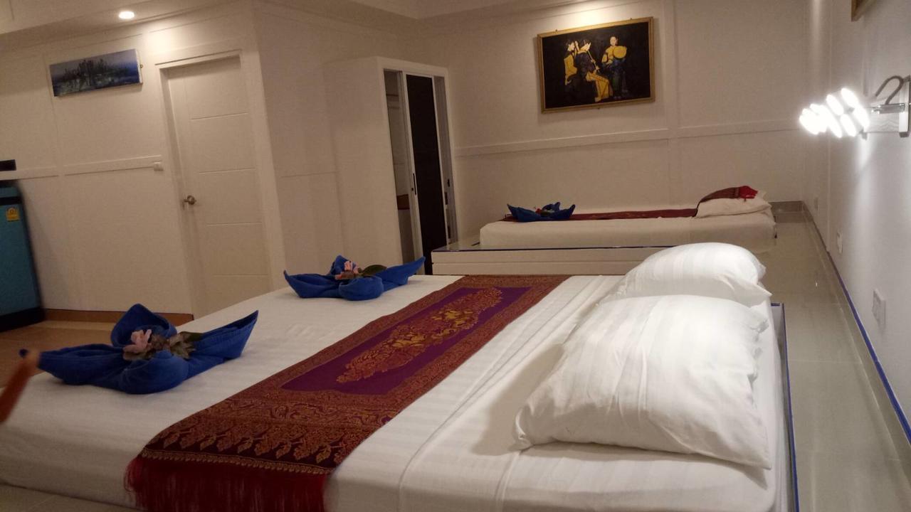 Deluxe Triple Room