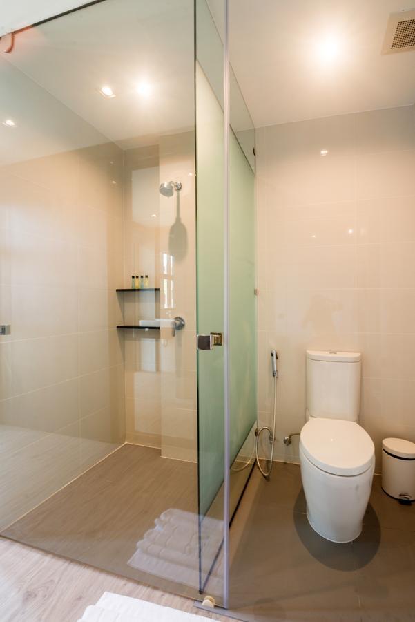 Grand Deluxe Double Room with Pool Access