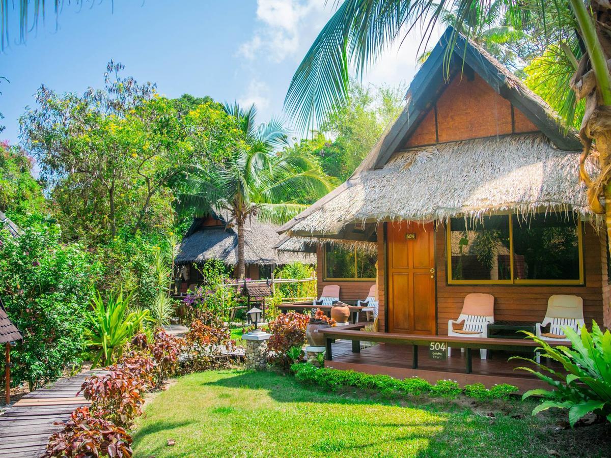 Garden Family Bungalow