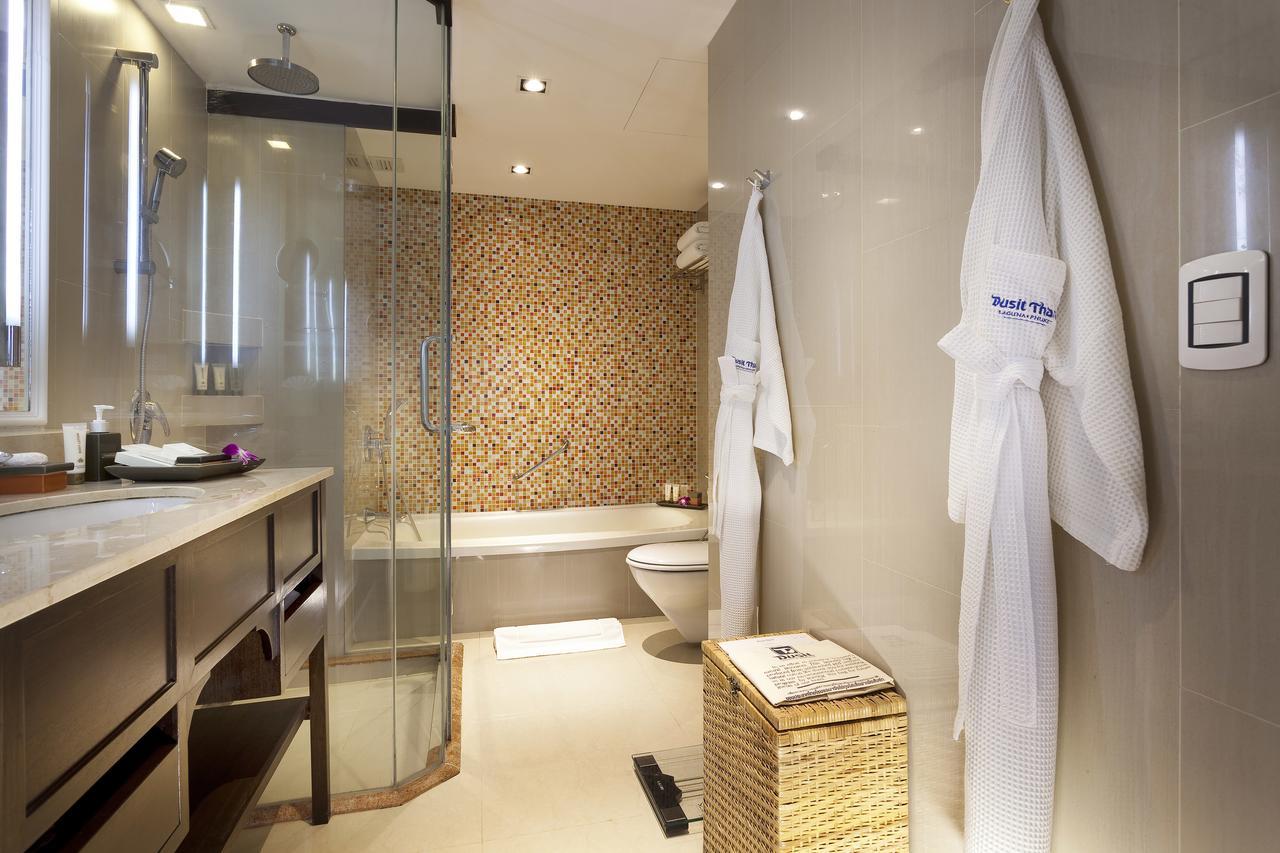 Premier Deluxe Zweibettzimmer mit Meerblick