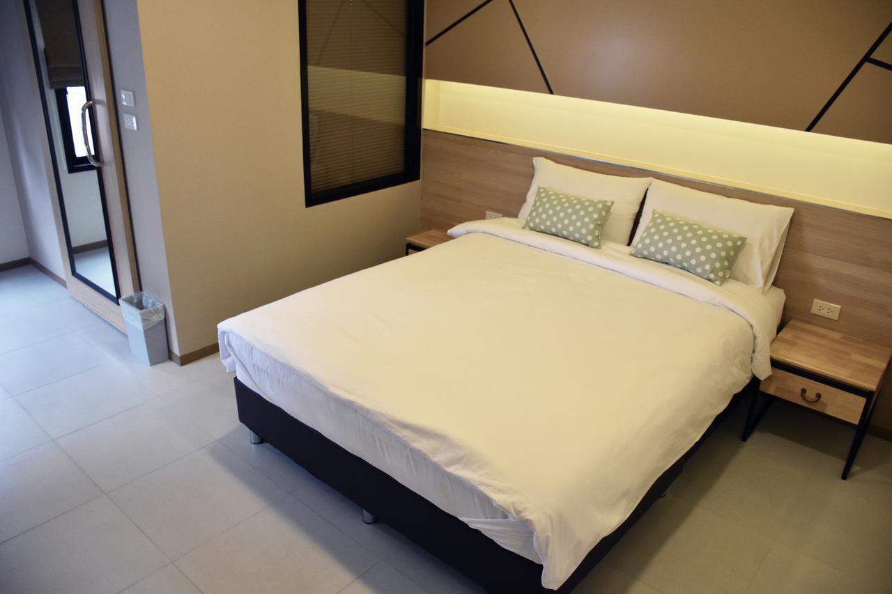 Double Room Private Bathroom