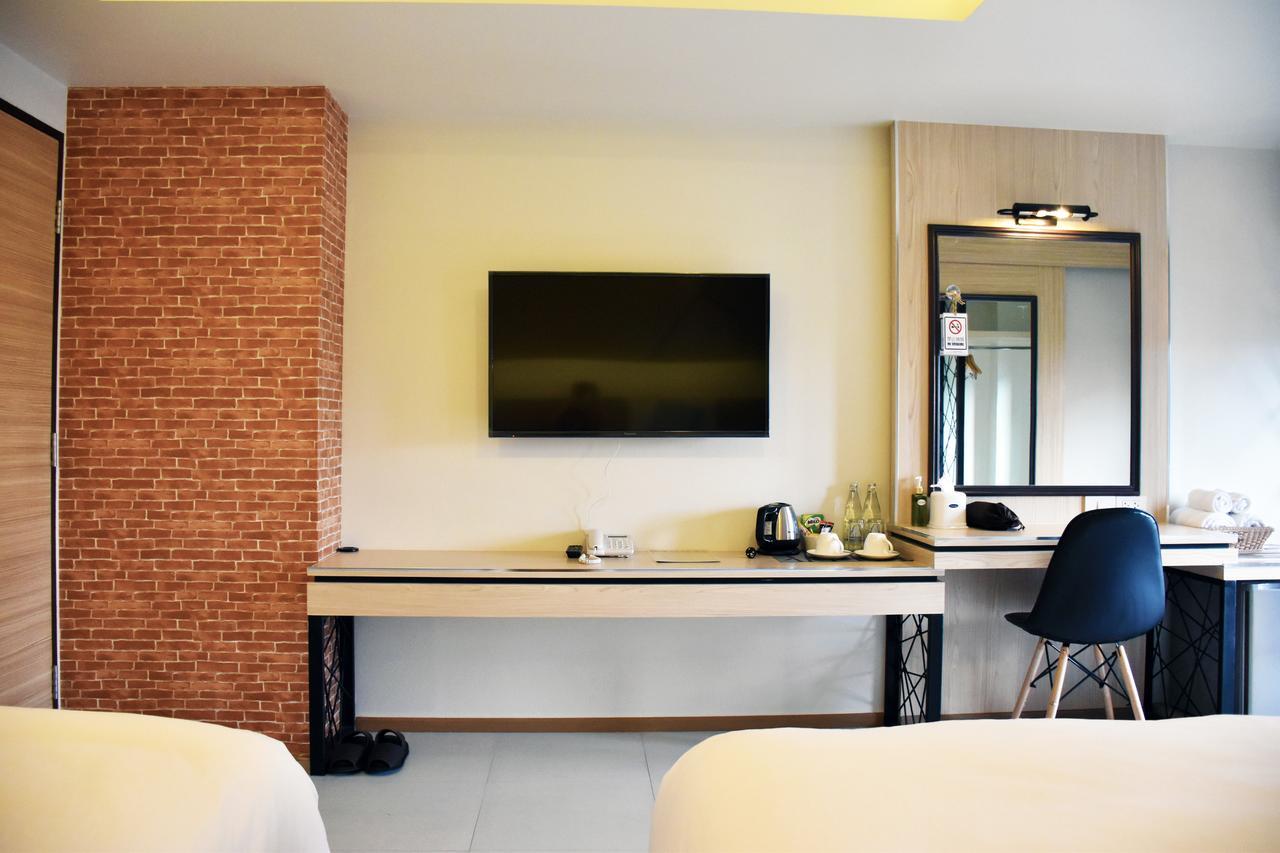 Twin Room Private Bathroom