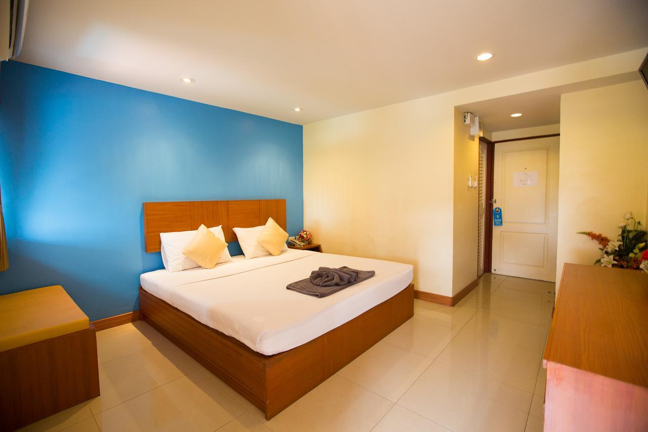 Standard Double Room,1215644932:JPEG