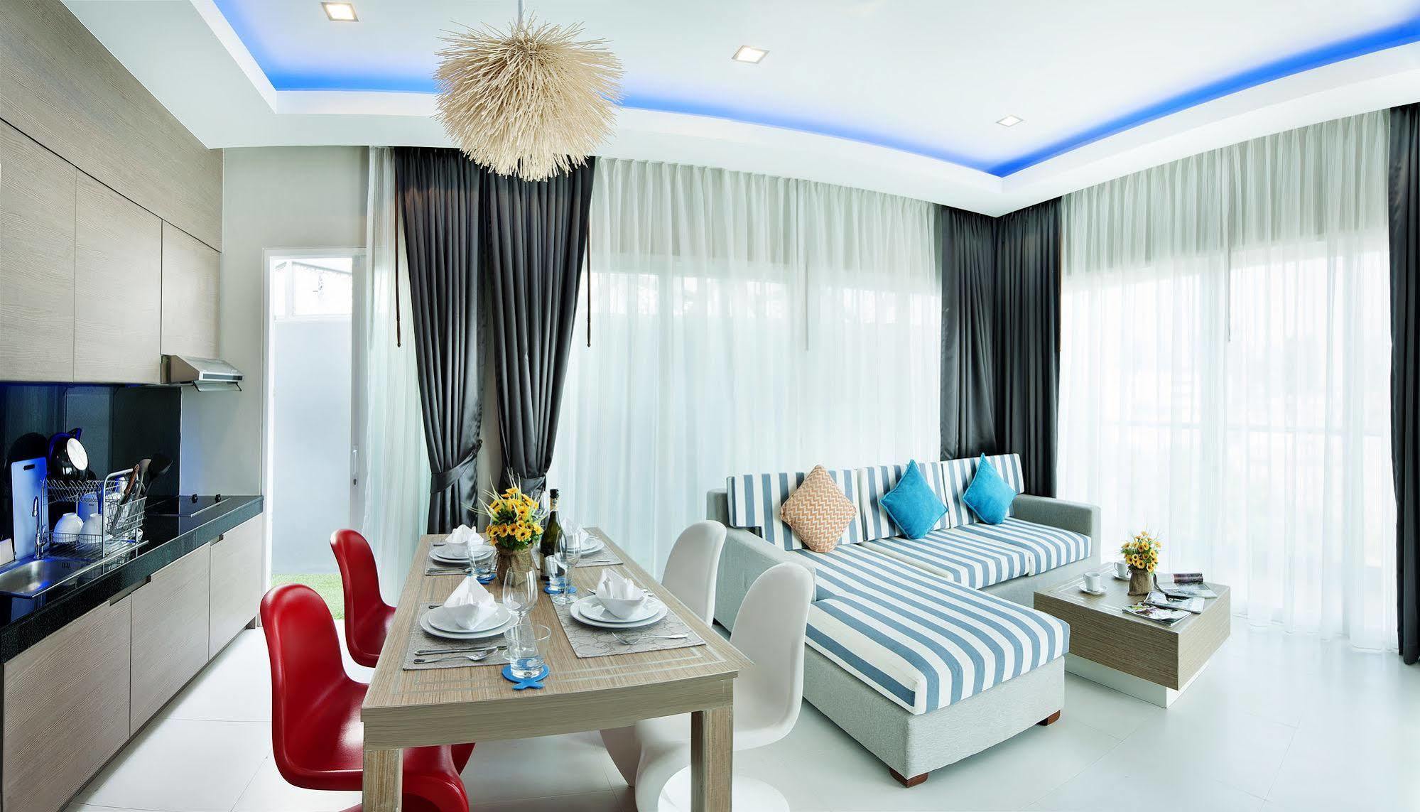 Platinum Penthouse