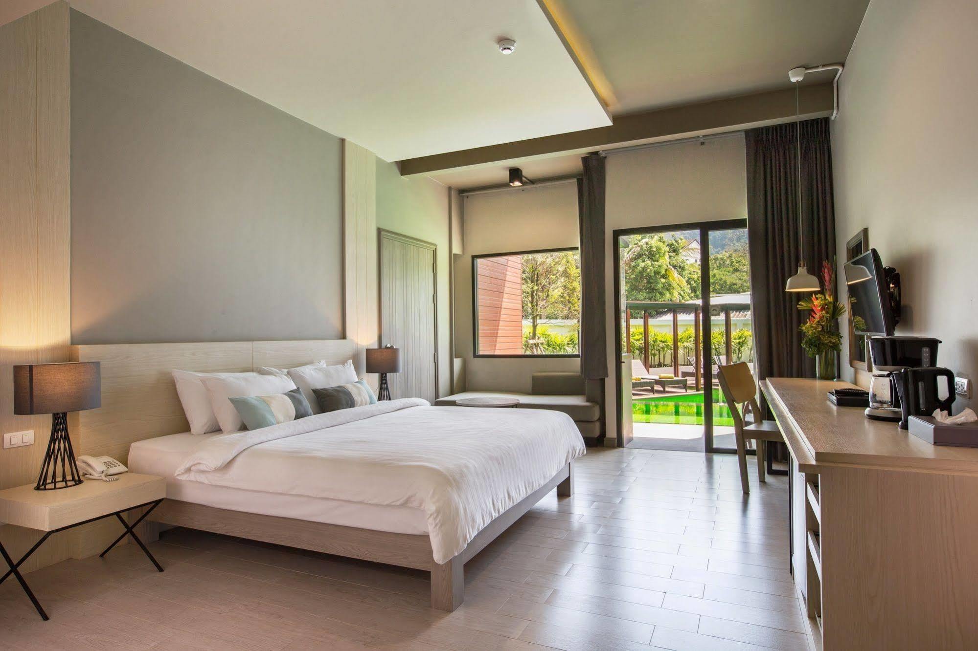 Premier Double or Twin Room Pool Access