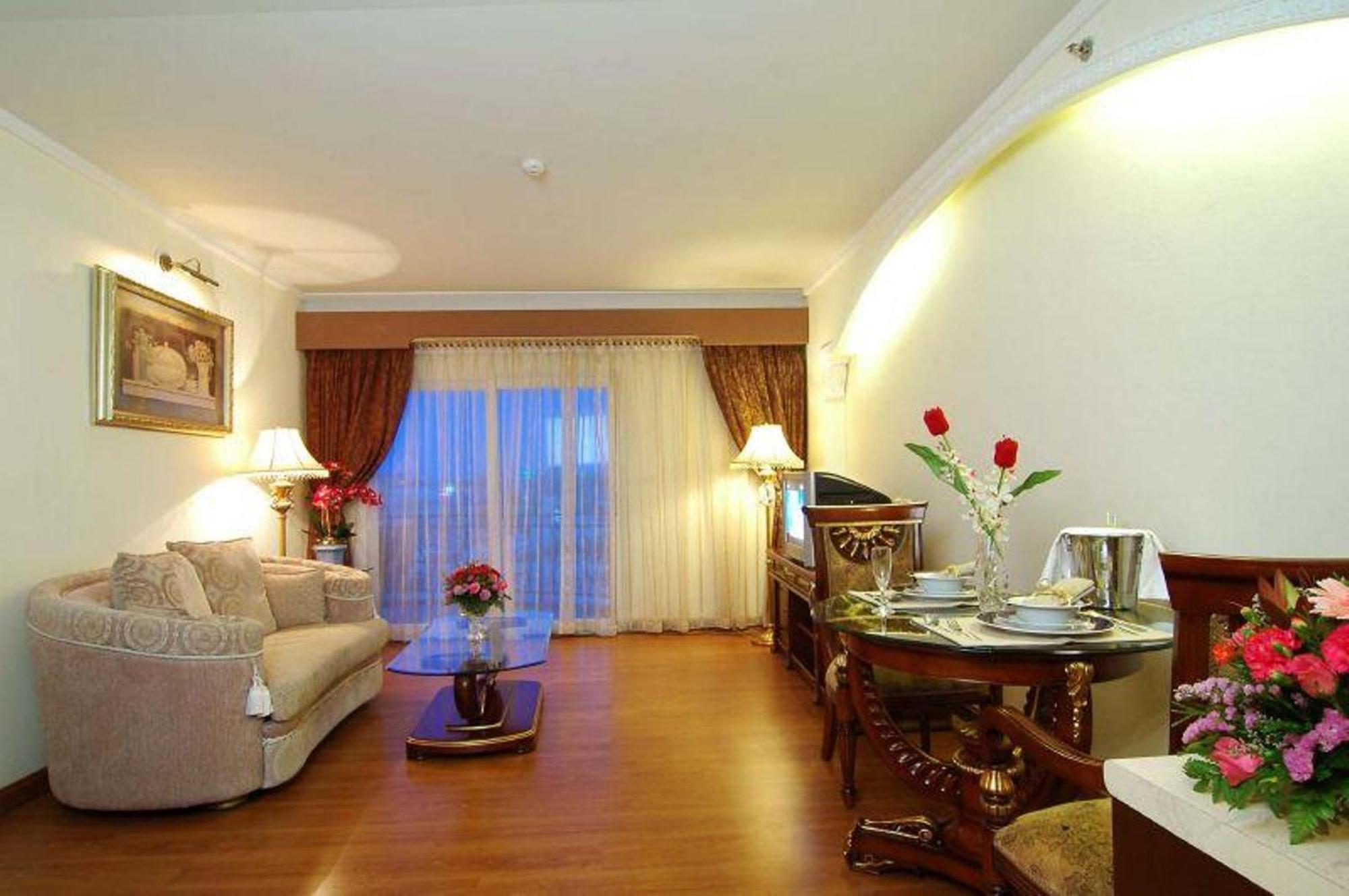 One-Bedroom Suite