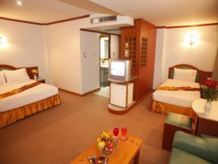 Family Room,698525142:JPEG