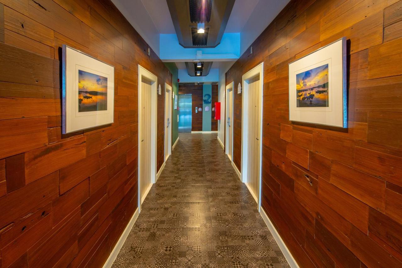 Deluxe Double Room,1049453932:JPEG