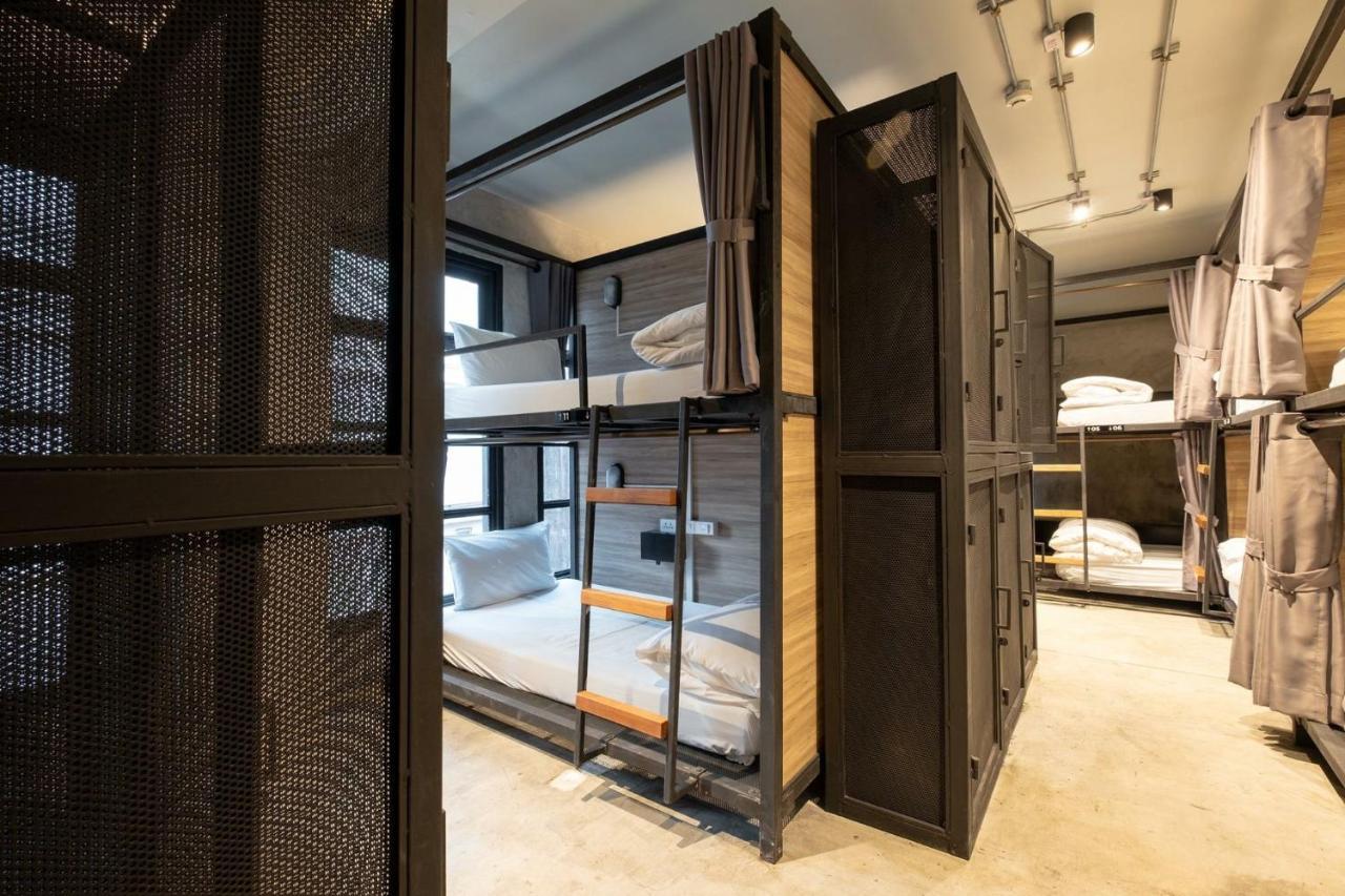 Bed 12-Bed Mixed Dormitory Room