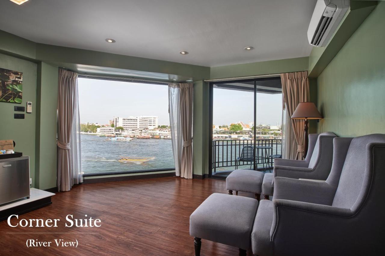 Corner Suite