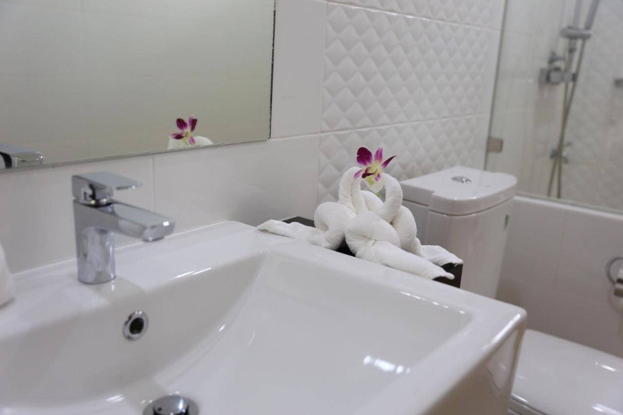 Grand Deluxe Room