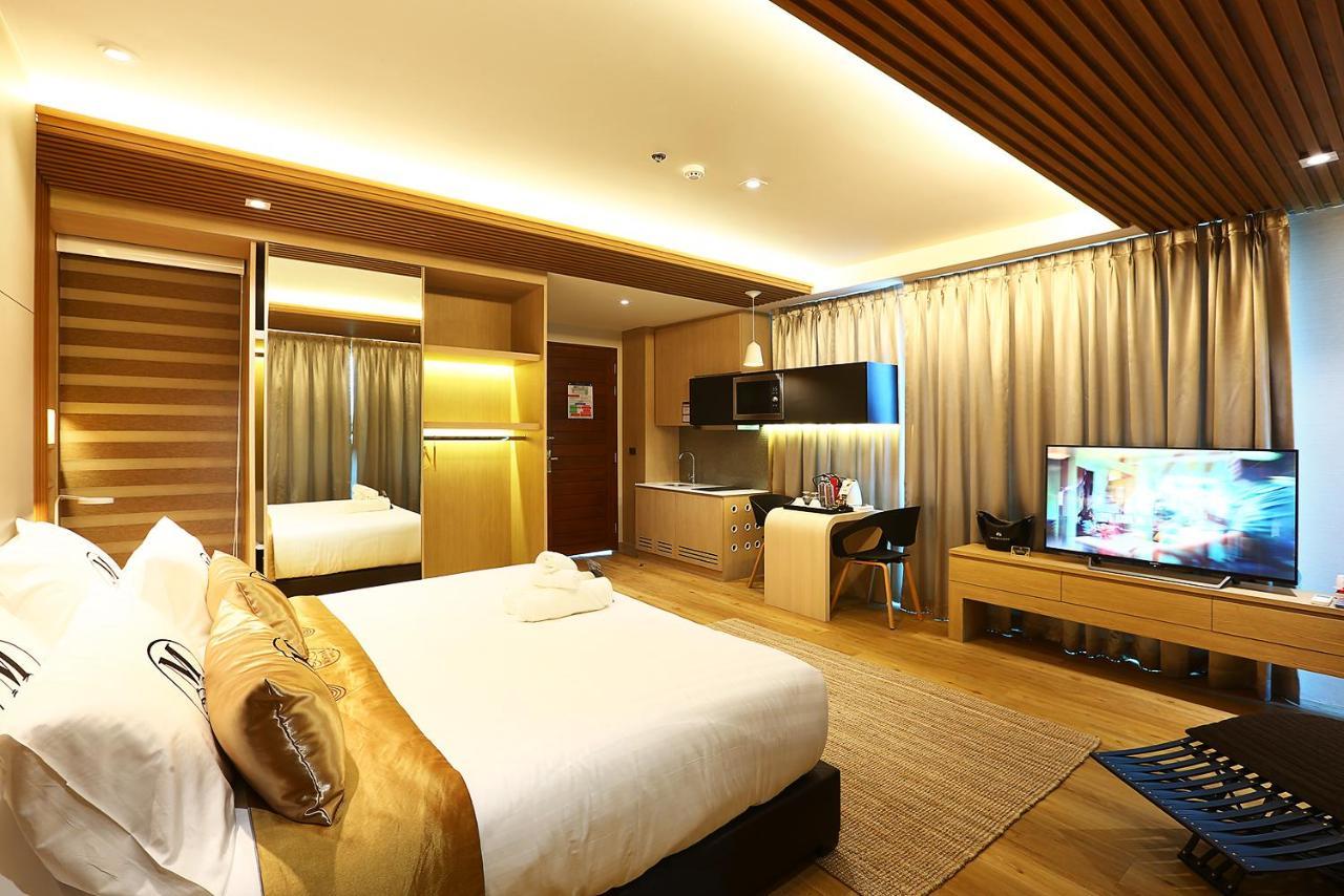 Exclusive Montana King Bedded