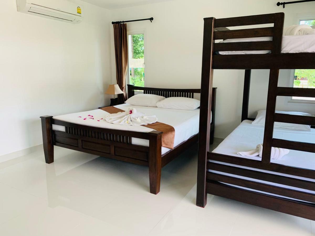 Grand Deluxe Family Suite
