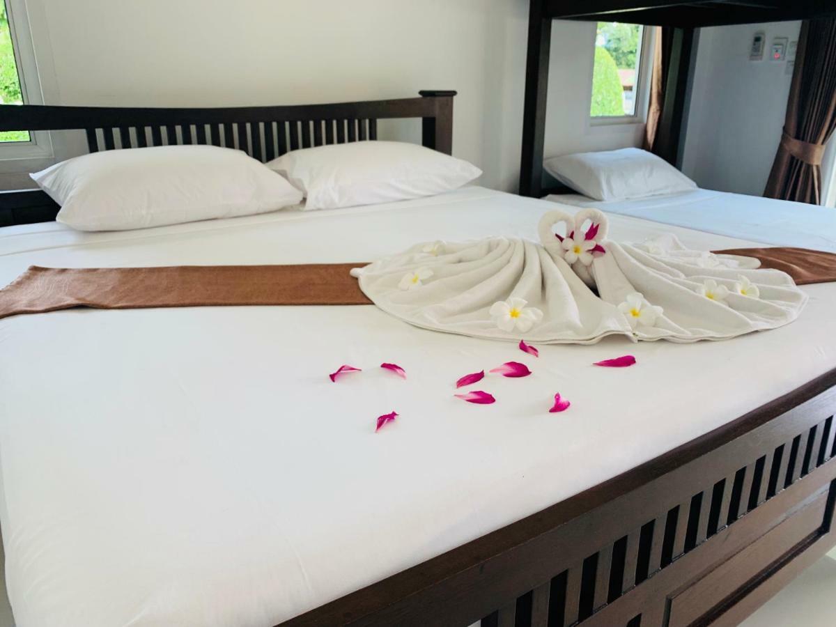 Grand Deluxe Family Suite