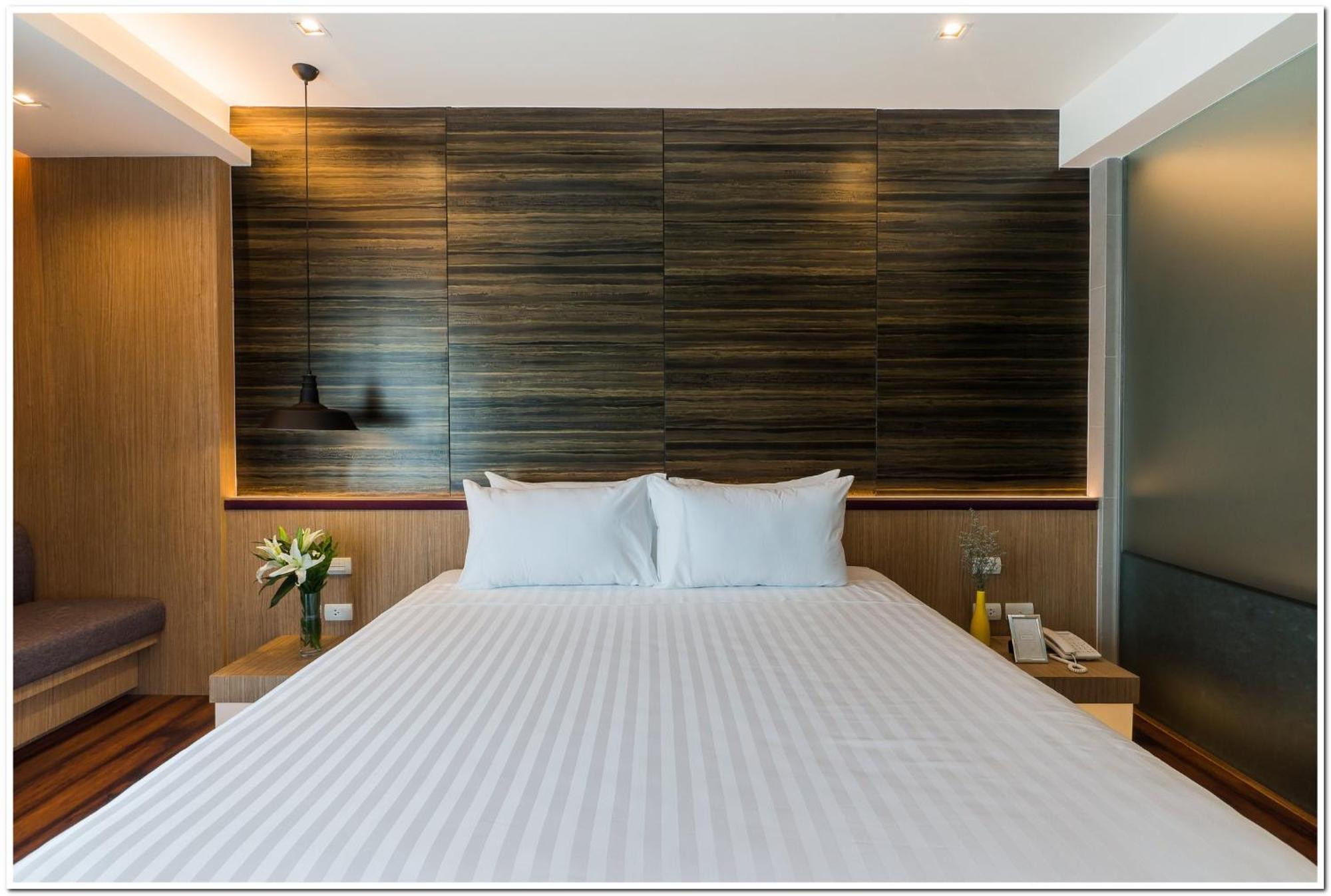 Double Room Bath