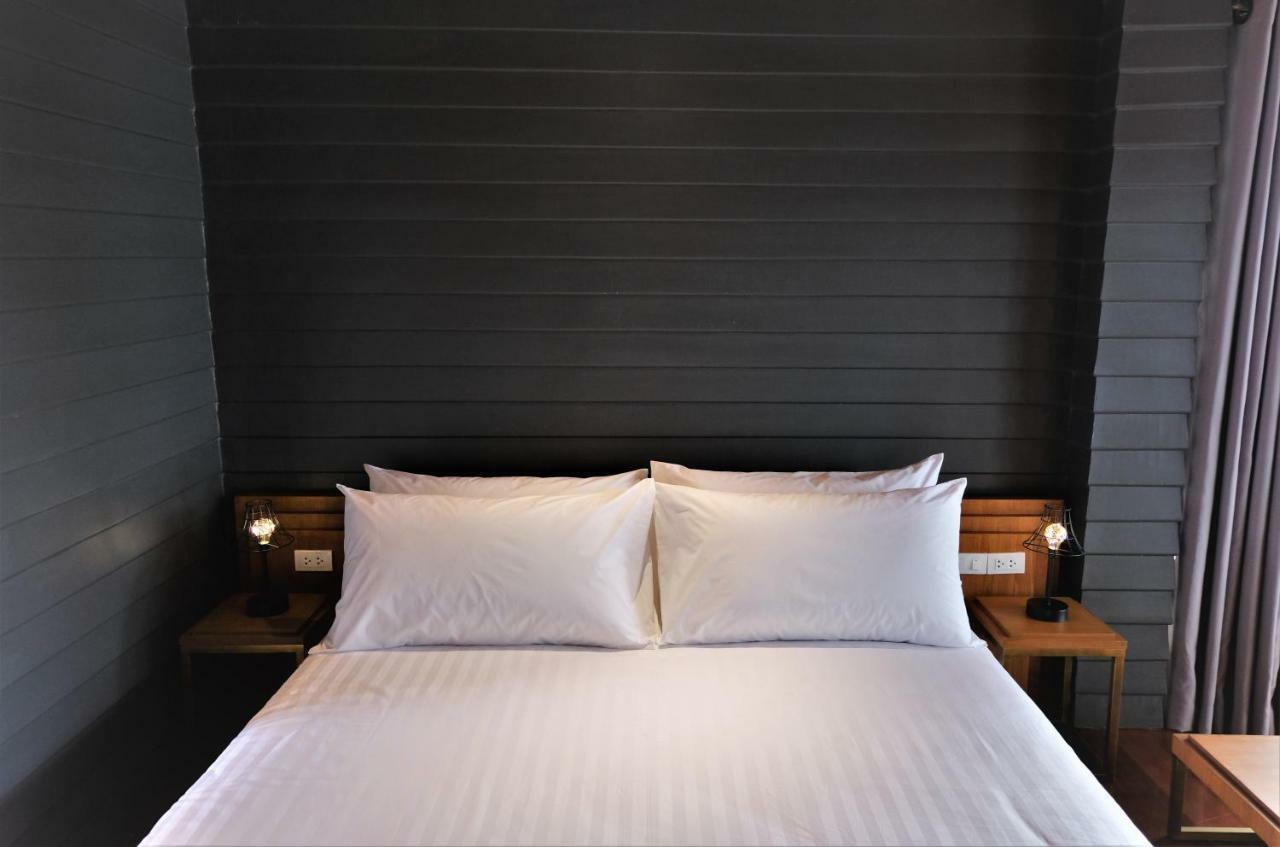 Junior Suite with Garden View