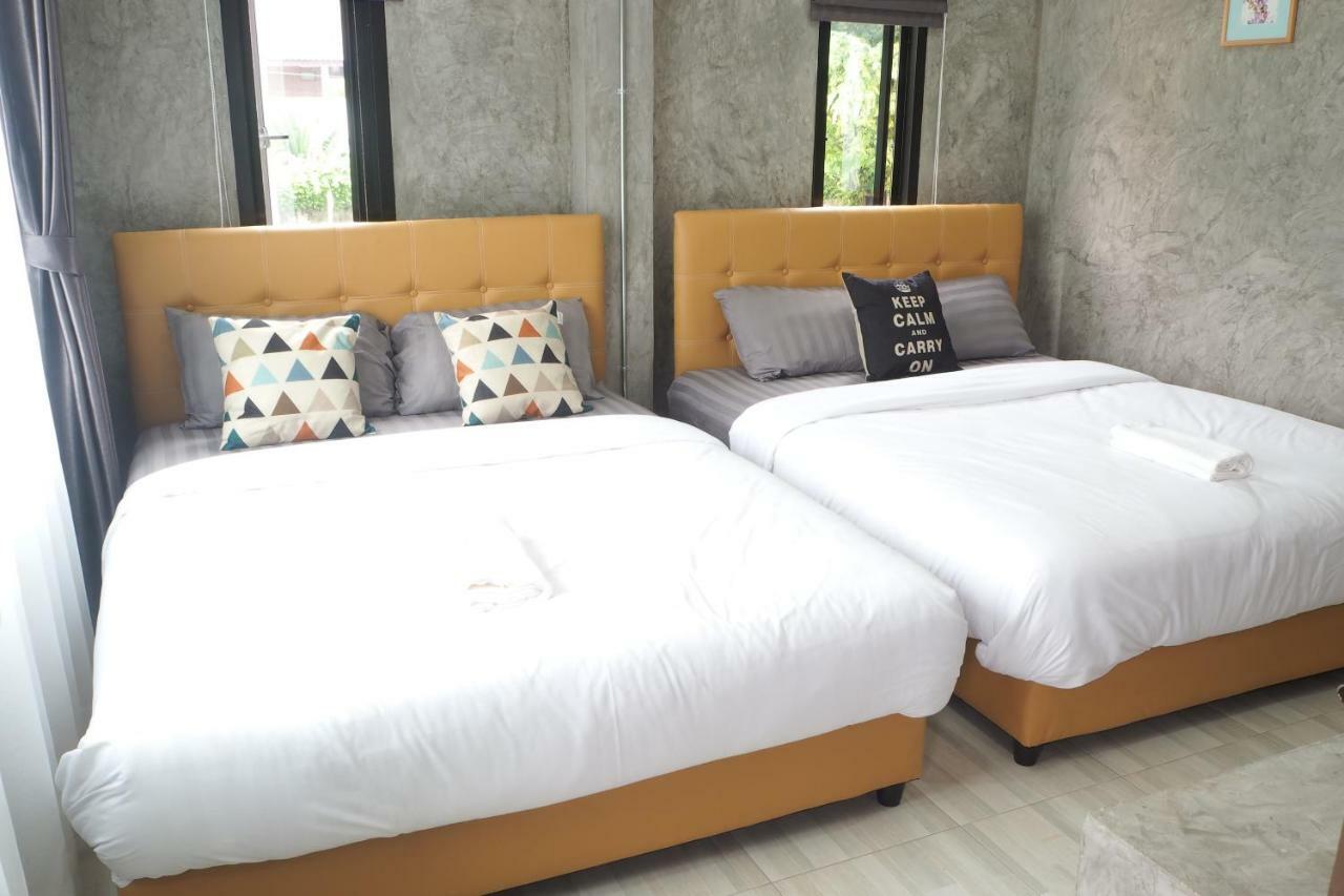 Standard Queen Room Two Queen Beds