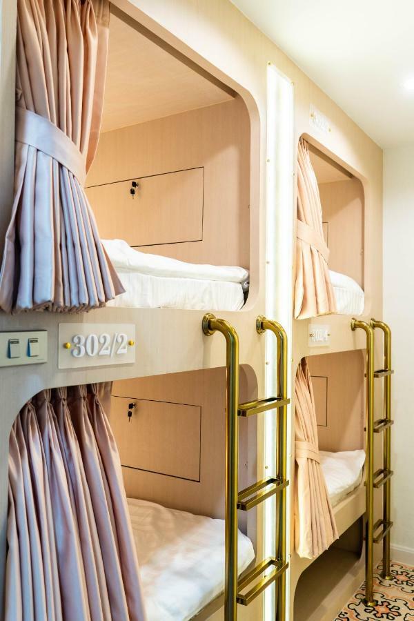Lit dans Dortoir pour Femmes de 4 Lits