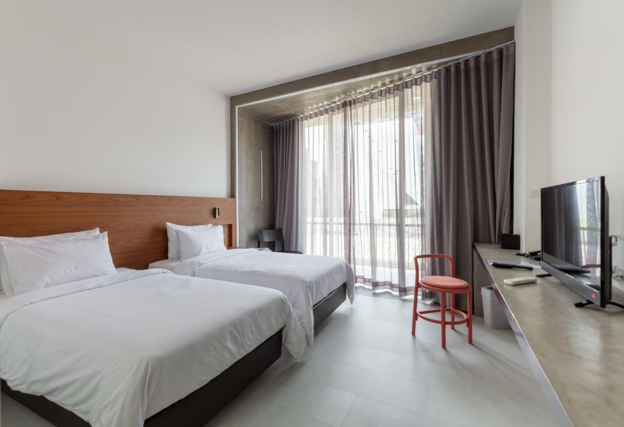 RENO DELUXE Double bed