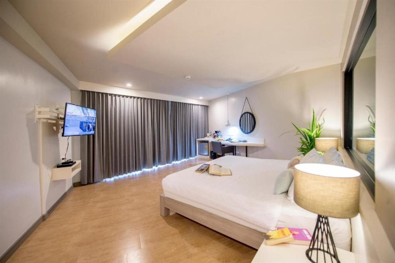 Deluxe Premier Double or Twin Room