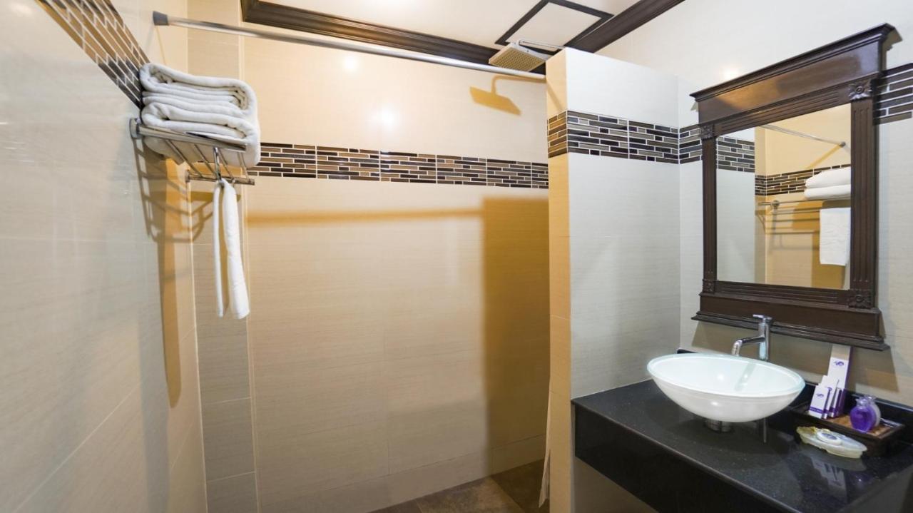 Grand Superior Double or Twin Room,925867978:JPEG