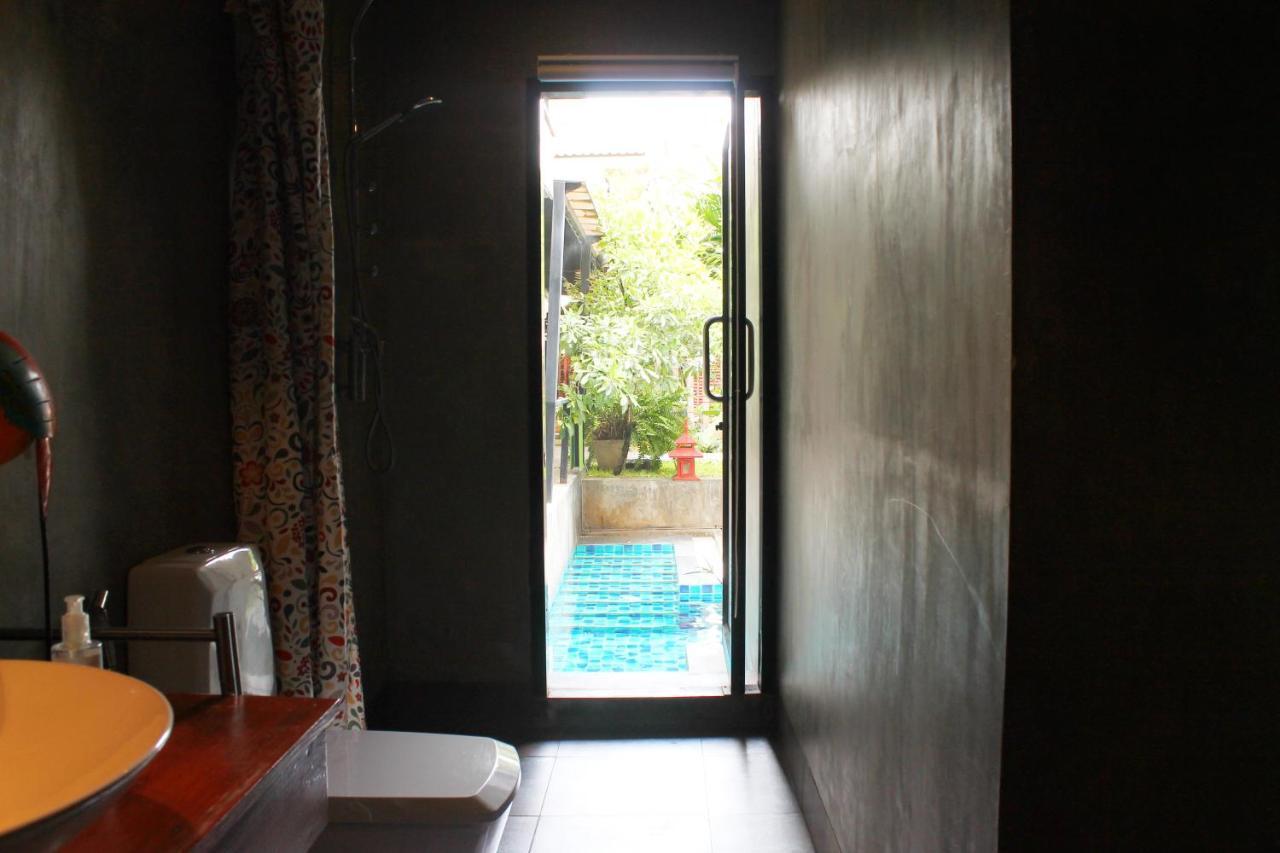 Standard Double Room Pool access,822560942:JPEG