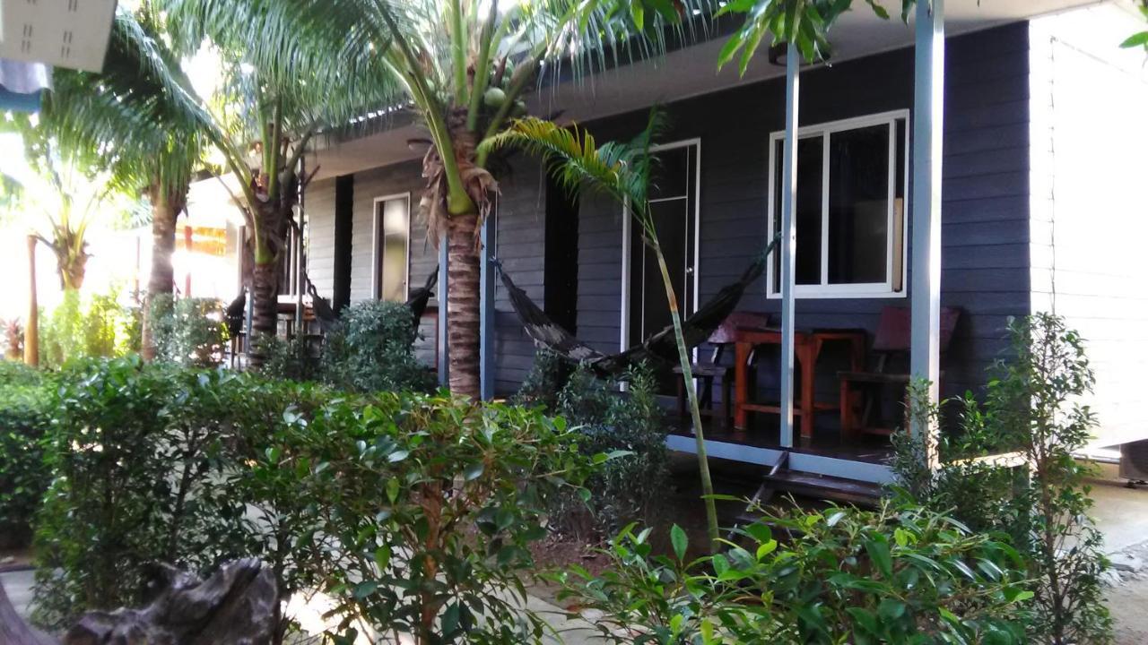 Bungalow Double Bed Air Condition