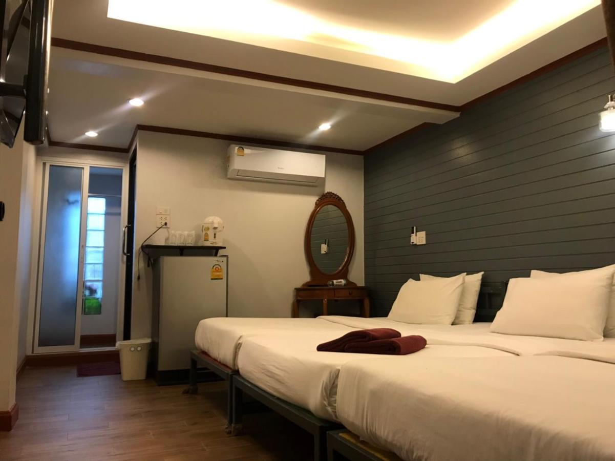 Basic Triple Room