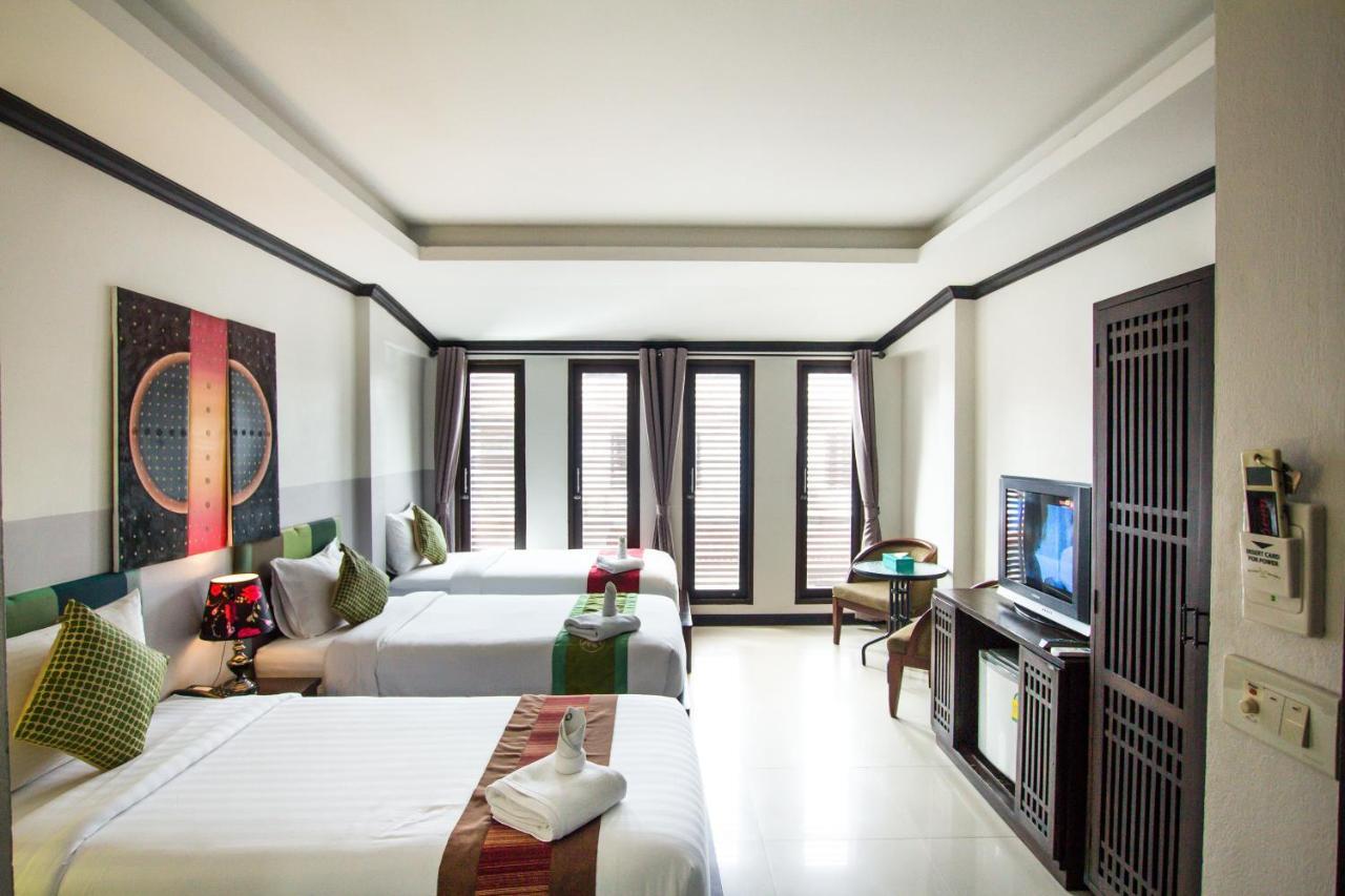 Deluxe Triple Room