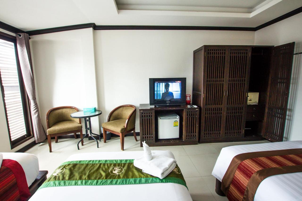 Deluxe Triple Room