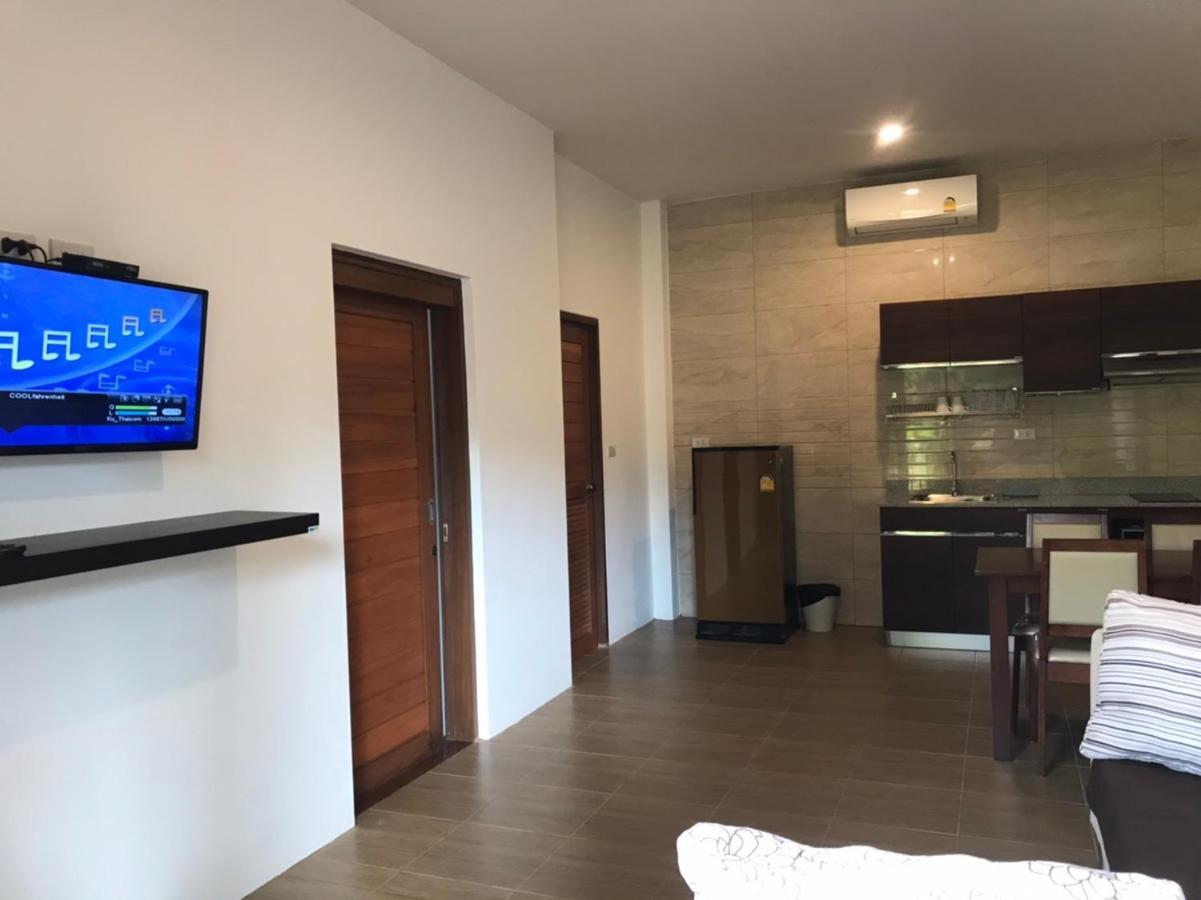 Villa mit 2 Schlafzimmern und Poolblick