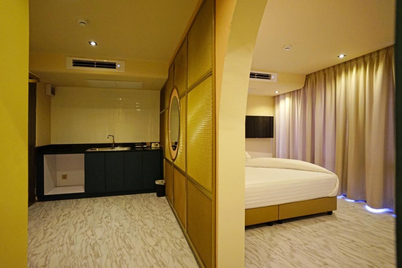 Suite with Spa Bath