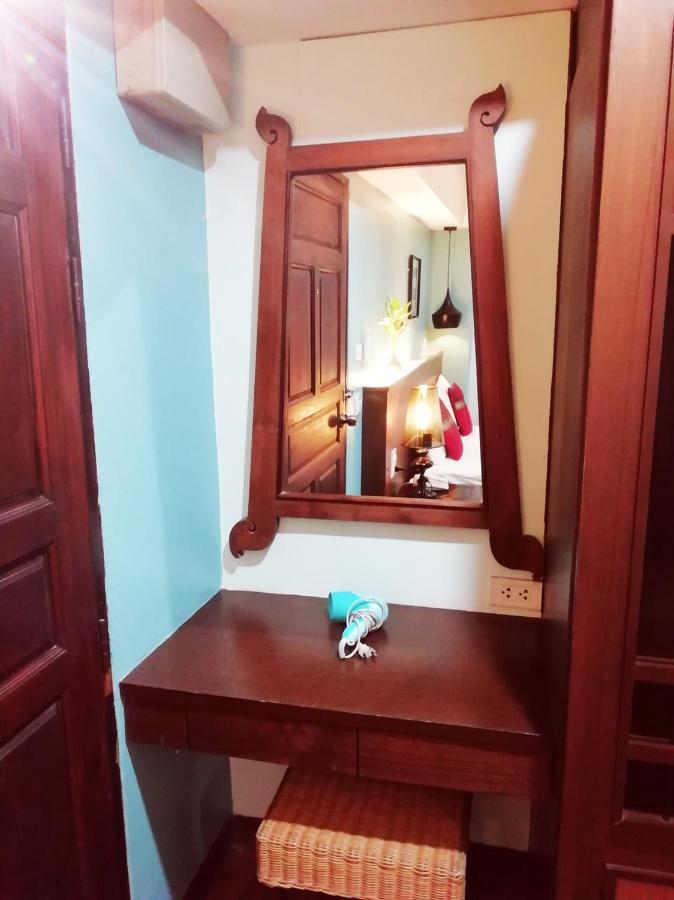 Economy Twin Room