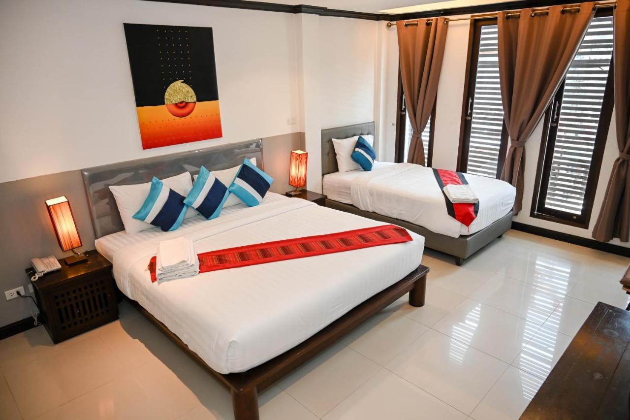 Deluxe Triple Room
