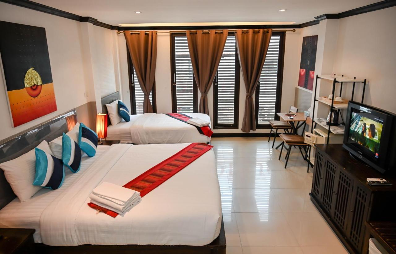 Deluxe Triple Room