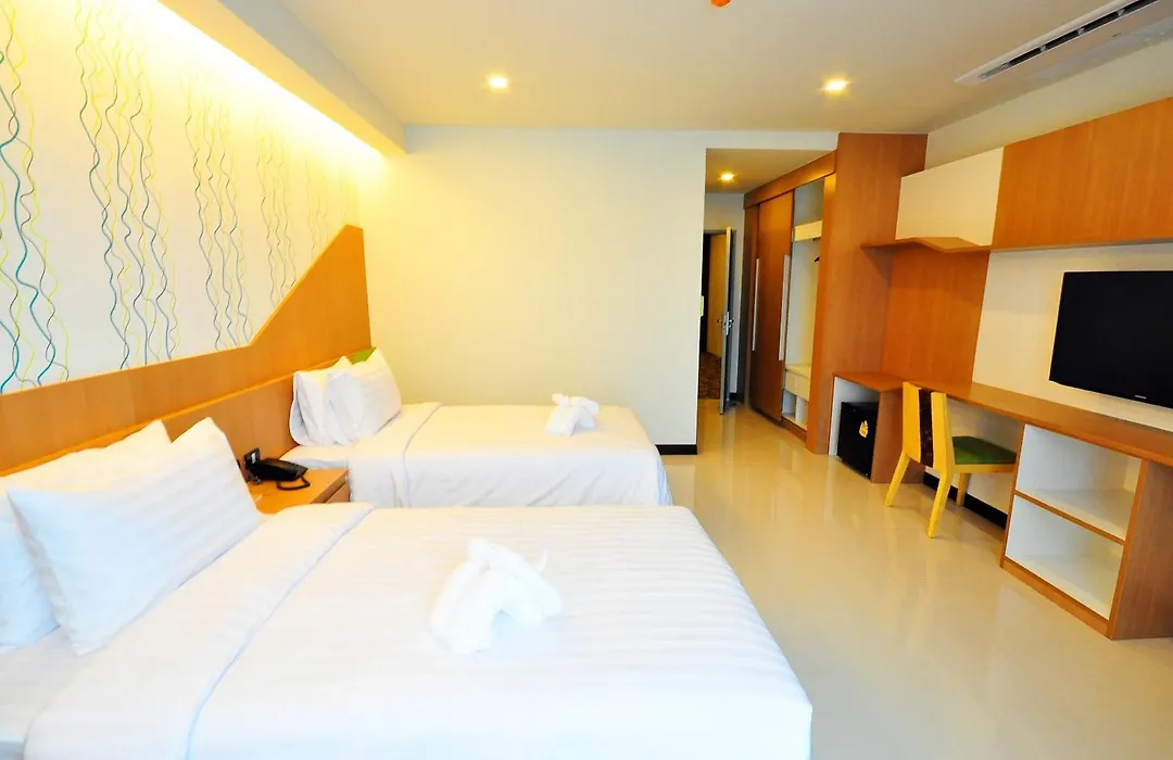 42C The Chic Hotel-1