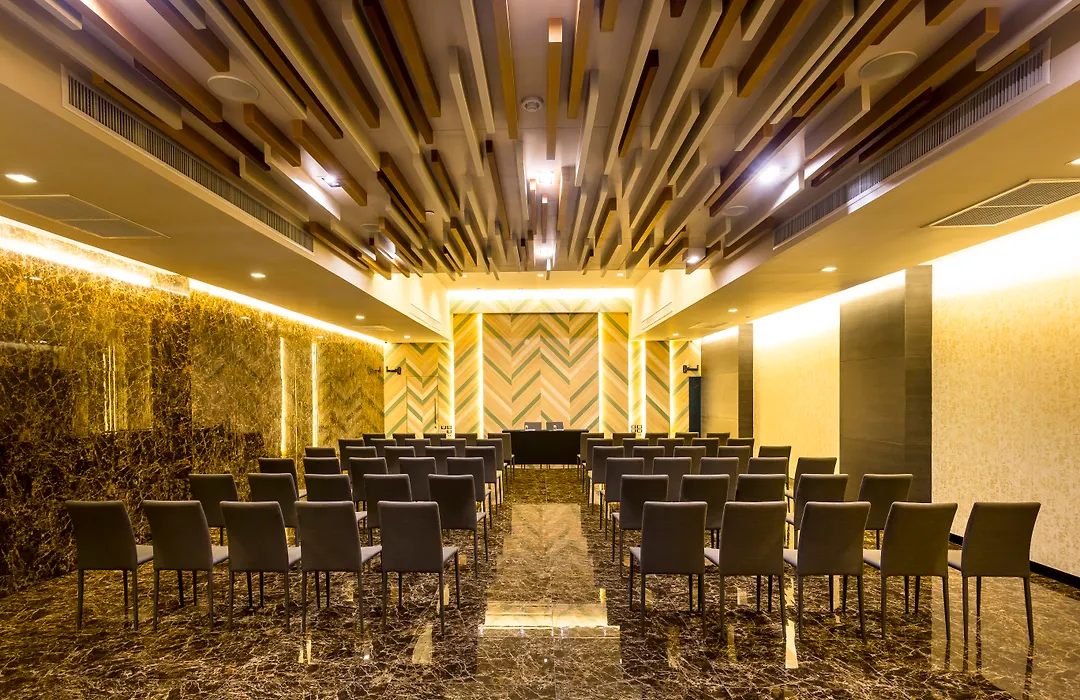 Tsix5 Hotel-1