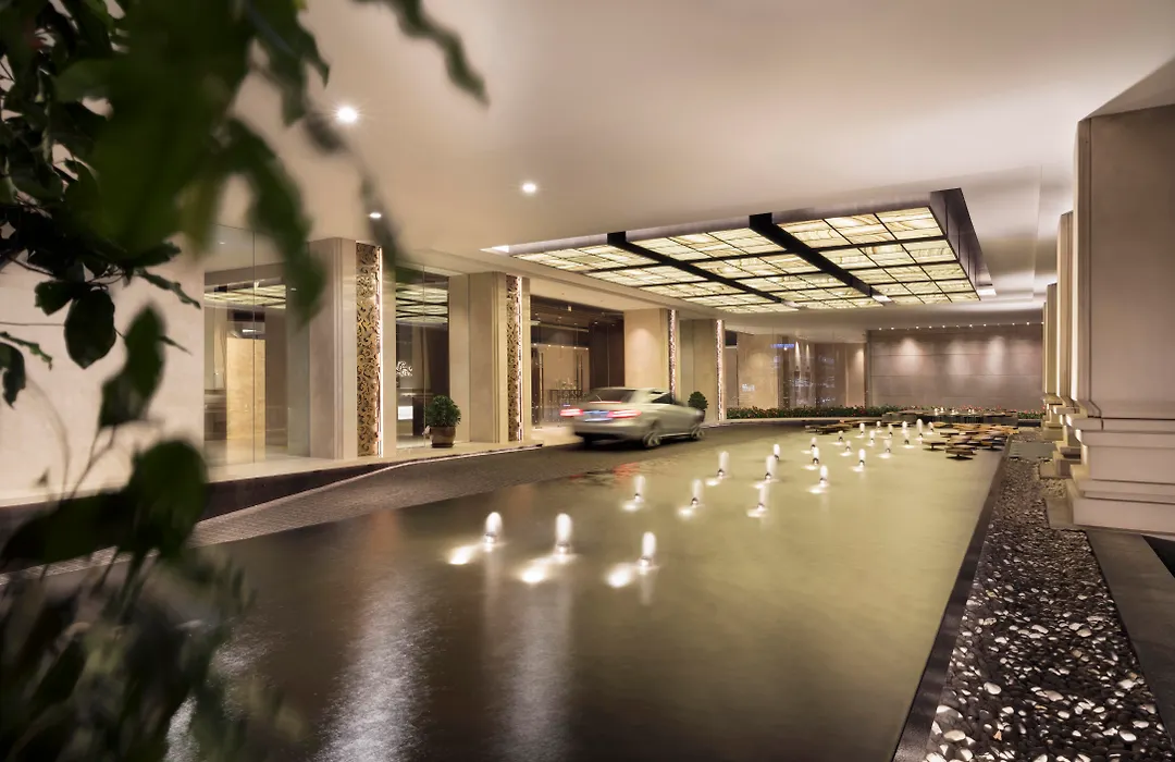 Lancaster Bangkok-1