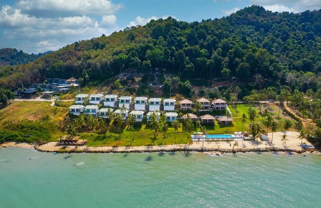 Coconut Grove Resort-1