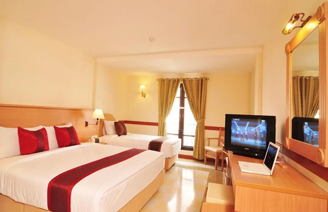 The Ecotel Bangkok-1