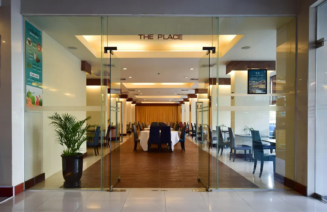 The Color Living Hotel-1