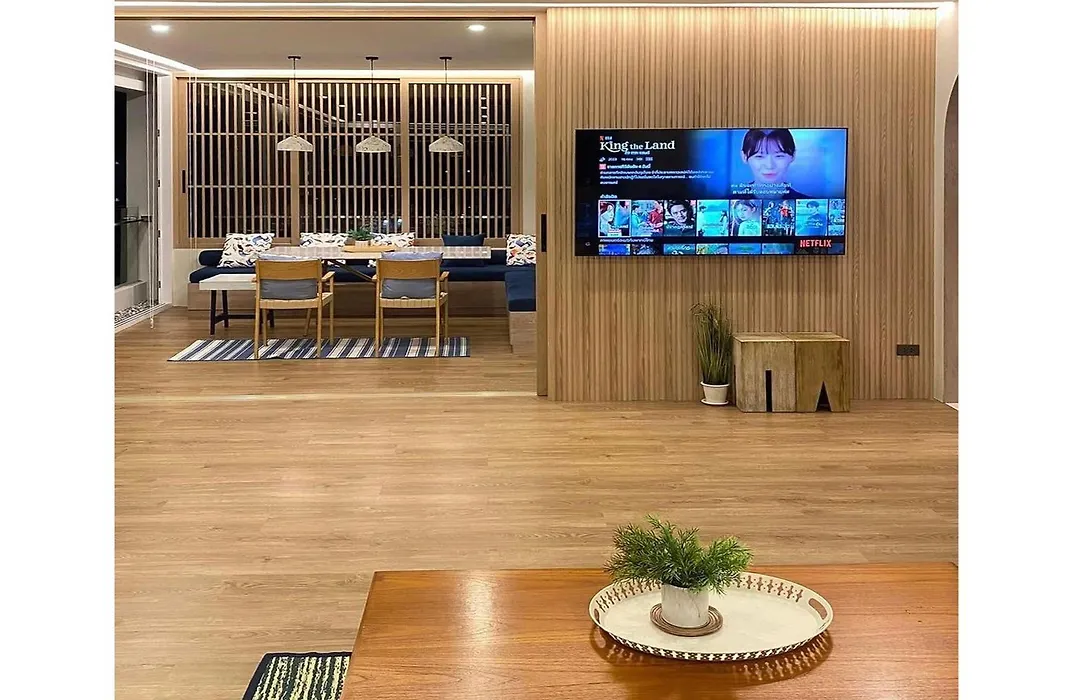 Hub Hua Hin 57-1
