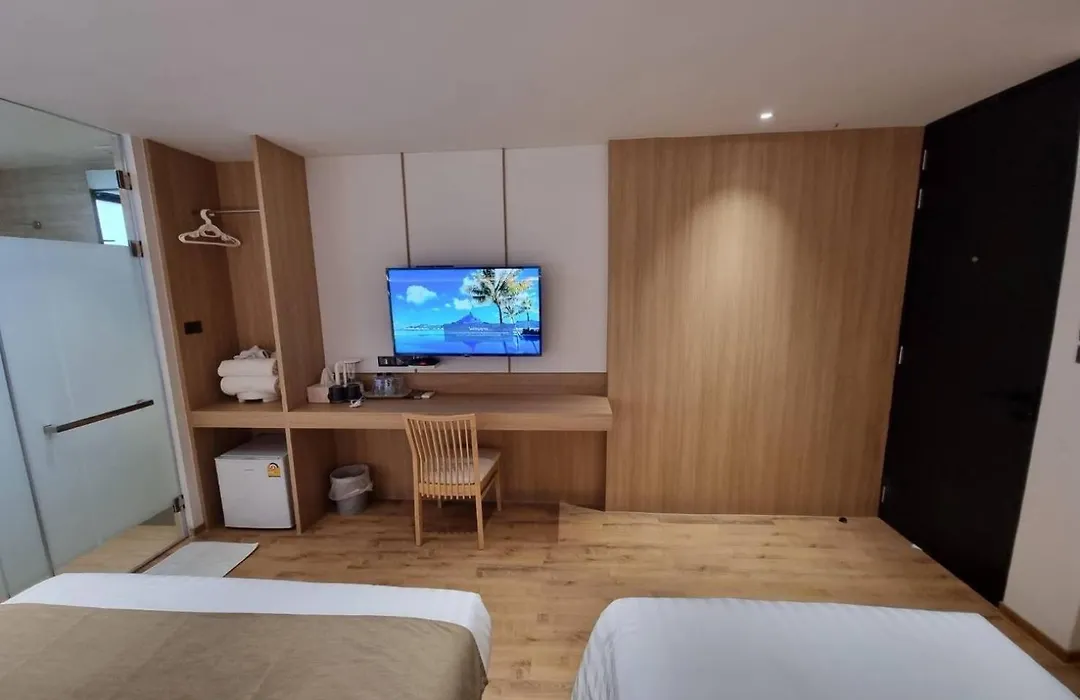 Nirundorn Resort Chaam-1